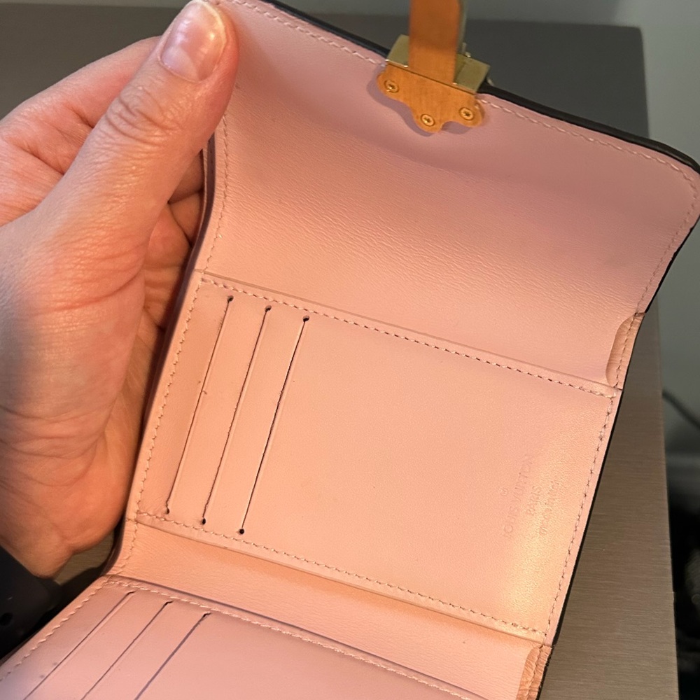 Louis Vuitton Pink and Brown Wallet - Picture 4 of 10